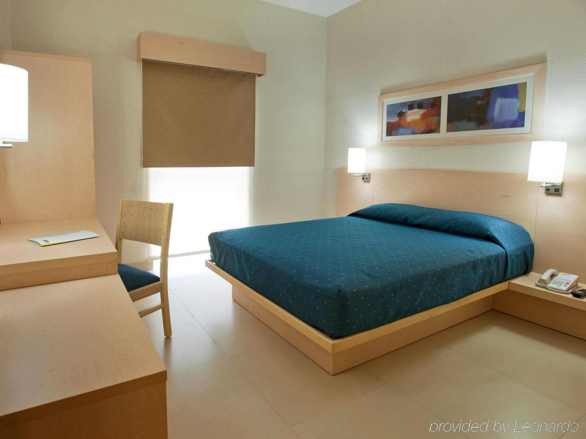 City Express By Marriott Mérida Buitenkant foto